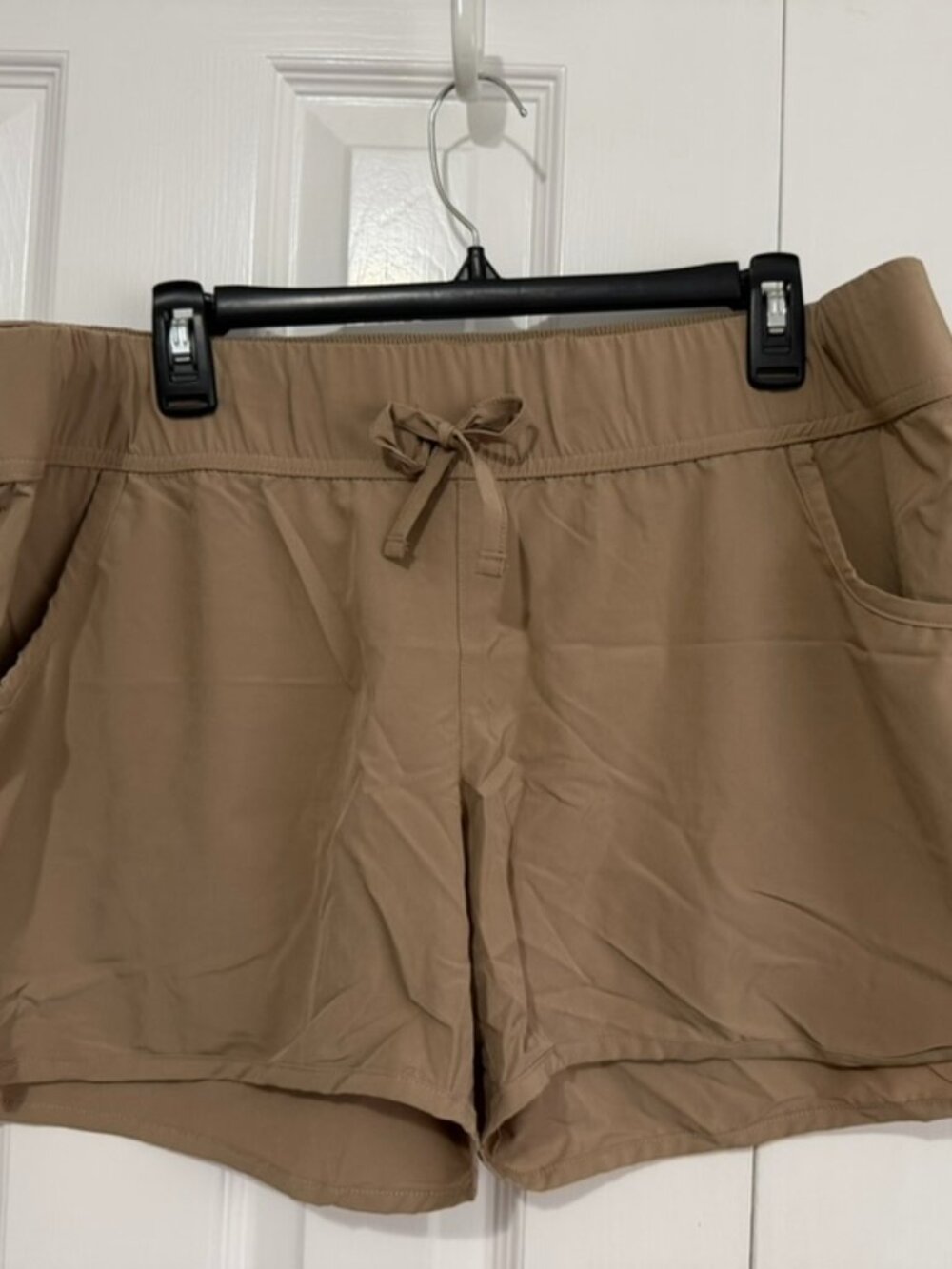 Magellan Size XL Khaki Shorts